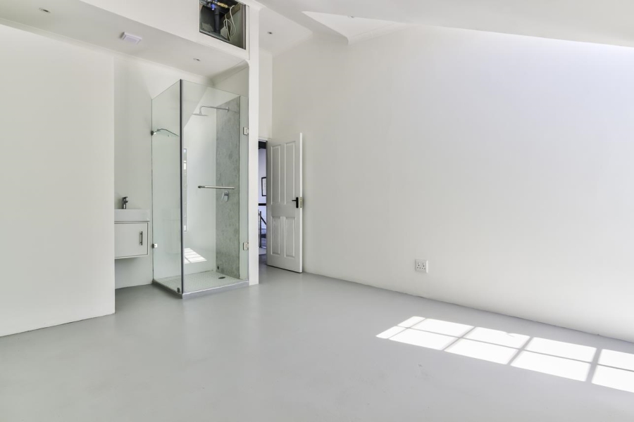 4 Bedroom Property for Sale in Gardens Western Cape